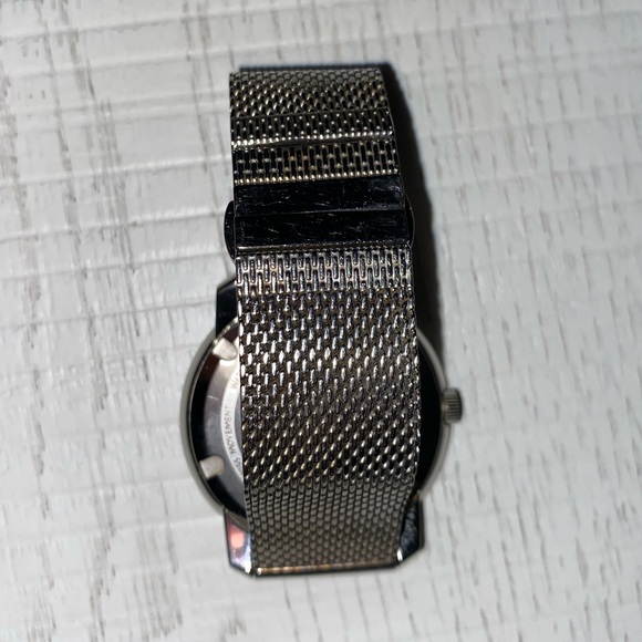 Movado Bold Silver Watch Stainless Steel mesh-link bracelet Swiss Quartz unisex - Picture 4 of 6